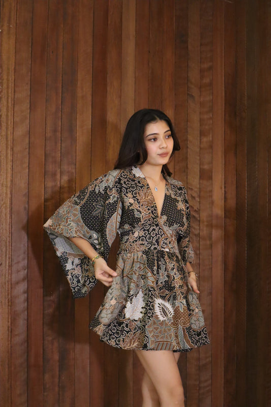 Bayu Signature in Black