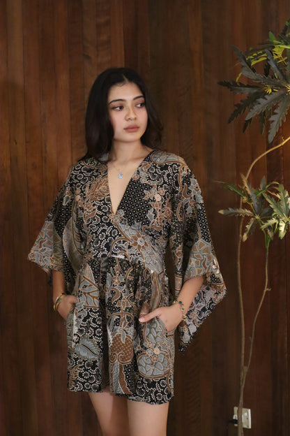 Bayu Signature in Black