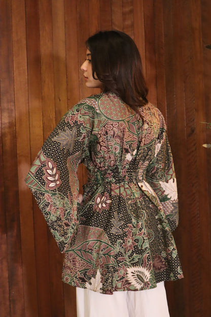 Bayu Signature in Forest Green