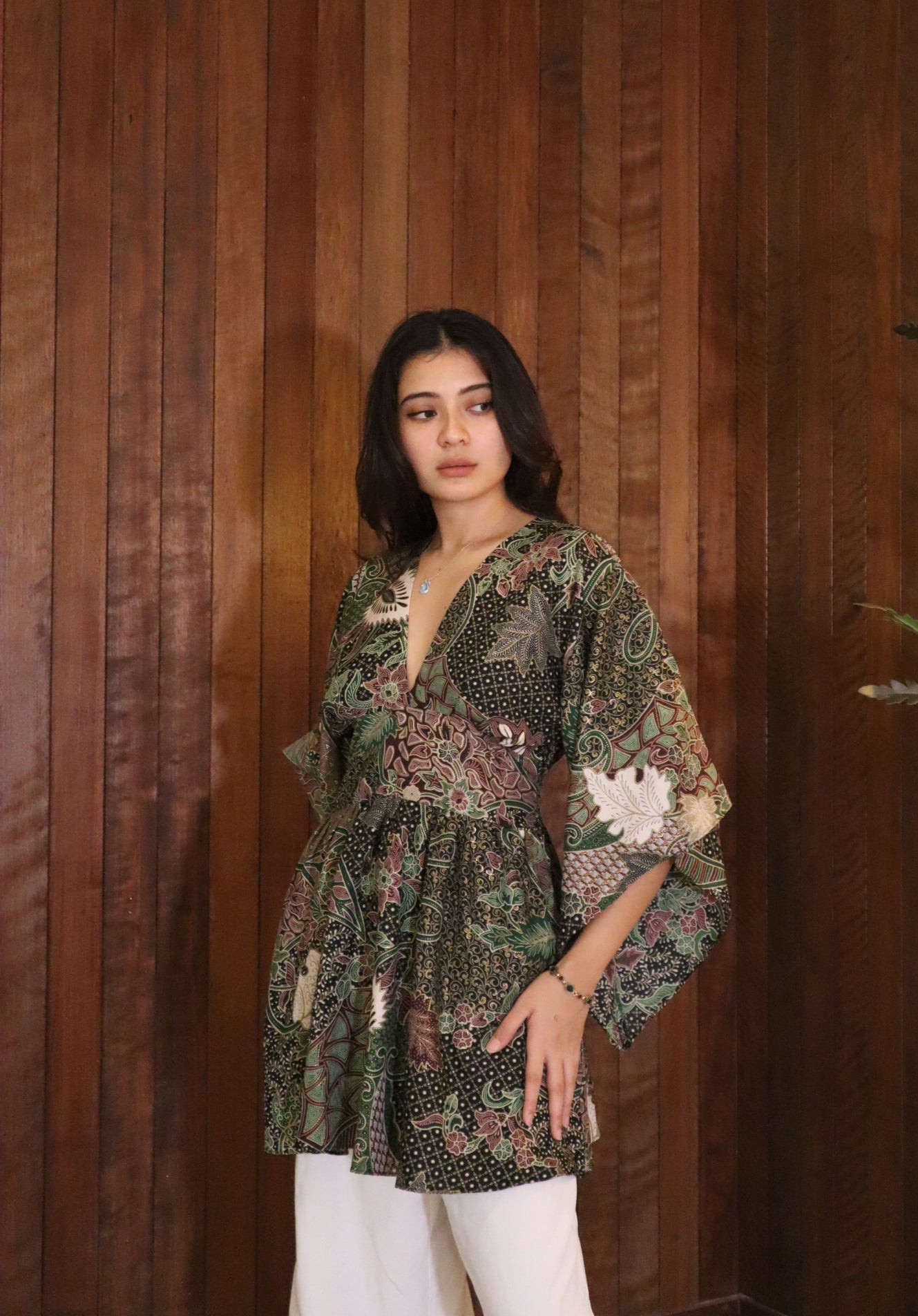 Bayu Signature in Forest Green