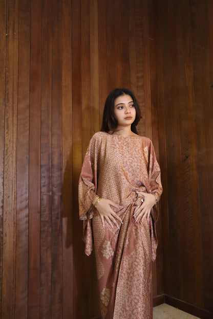 Seroja Sarong in Blush Pink