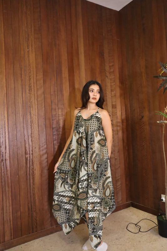 Dahlia Dress in Light Green